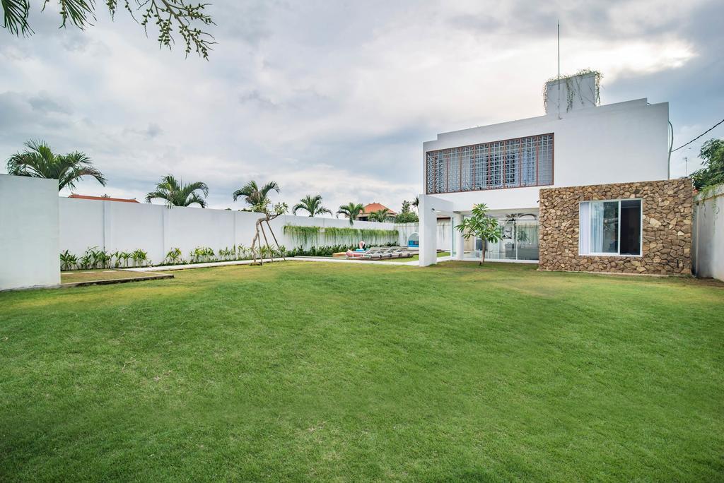 Villa Kamag Seminyak Exterior photo