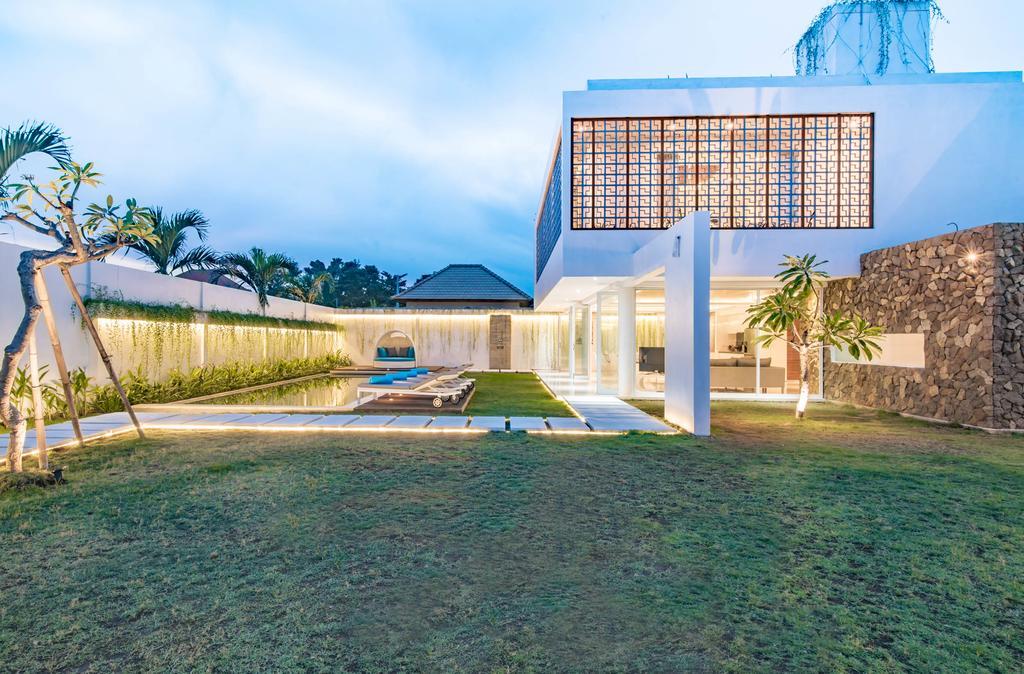 Villa Kamag Seminyak Exterior photo